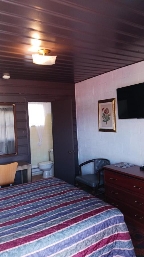 White Pine Motel Ely Exterior photo